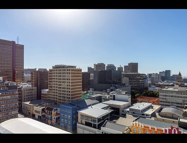 2 BEDROOM APARTMENT TO LET IN CAPE TOWN CITY CENTRE